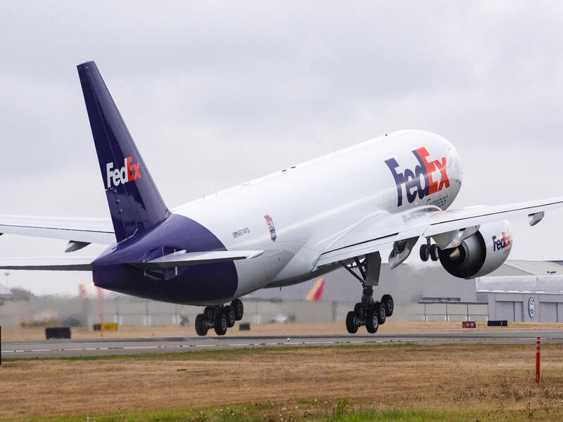 FedEx alcanza US$126,000 millones y refuerza su apuesta en México y LAC